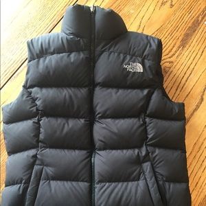 Womens North Face Vest size small